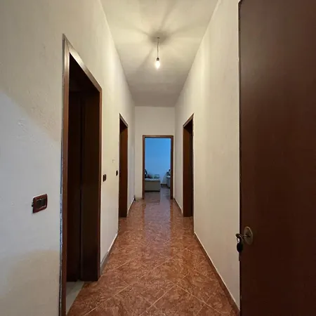 Apartment Apartment